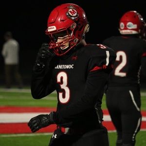 Meet your Posher, Cameron